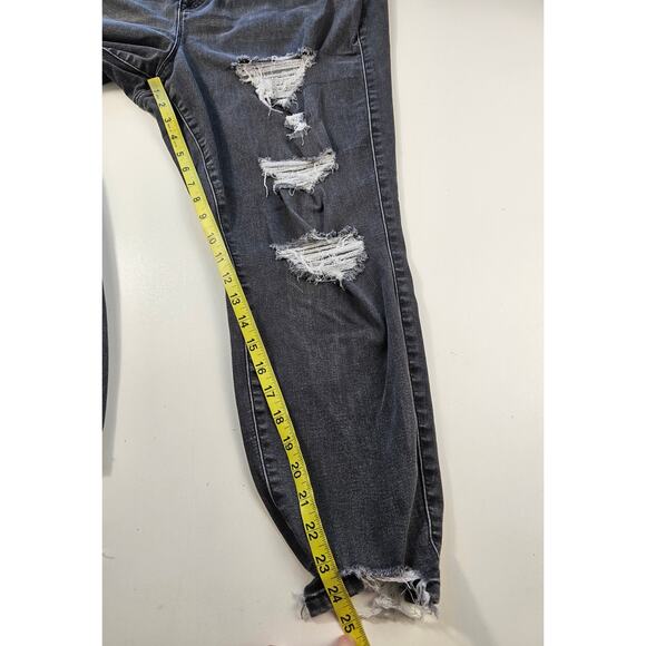 Torrid skinny bombshell black wash destroyed raw hem stretch SOFT jeans 24R HR - Picture 8 of 8